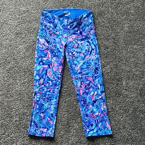 Lilly Pulitzer Luxletic 21’ weekend cropped legging - small